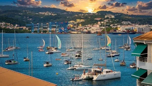 Joya de L'Anse Vista Panorámica del Mar Playa a Pie